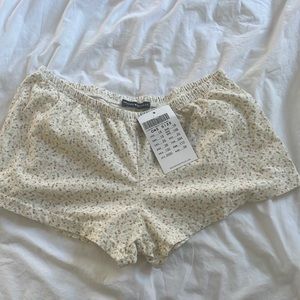 nwt floral brandy shorts